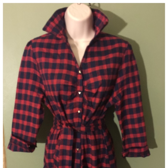 🚫 SOLD OUT🚫 Red Print Dress- Size S & XS - Picture 2 of 4