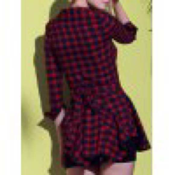 🚫 SOLD OUT🚫 Red Print Dress- Size S & XS - Picture 3 of 4