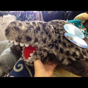 New with tags pillow pets :)