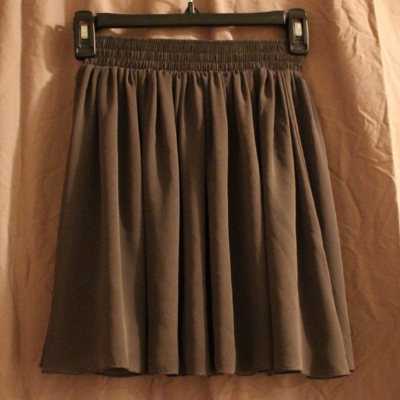 Grayish-Green Chiffon Skirt from American Apparel