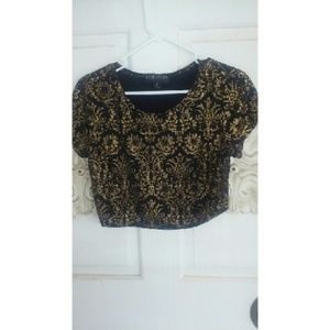 Black w/gold pattern crop top