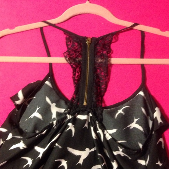 Top - Picture 2 of 2