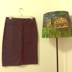 Gray pencil skirt