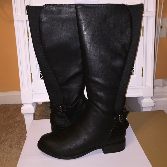 Black riding boots