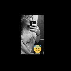 Meet your Posher, Violet