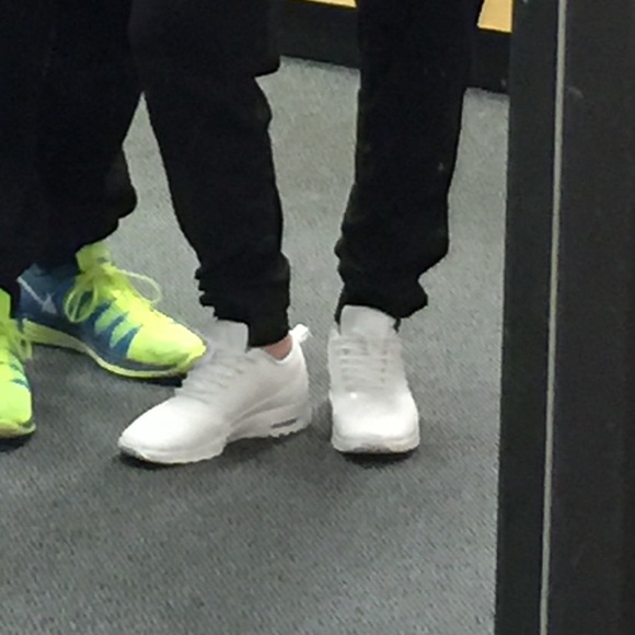 White Nike Size 7