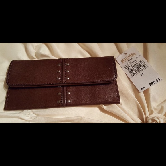 Michael Kors Dk Brown Astor Wallet w/Silver Studs