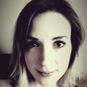 Meet your Posher, Holly