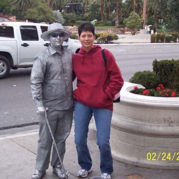 Meet your Posher, Crystal