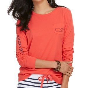 Vineyard Vines Women's Graphic Whale Pocket Tee