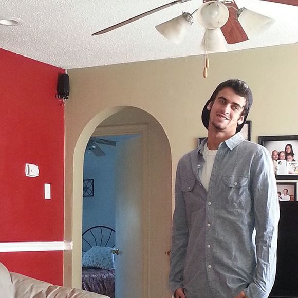 Meet your Posher, Aaron - Picture 1 of 1