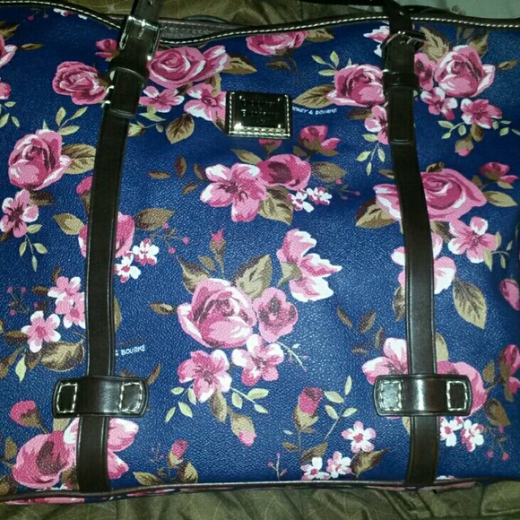 Dooney & bourke Cabbage Rose