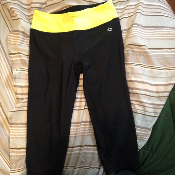RBX Yoga/Spinning/Weightlifting Capri