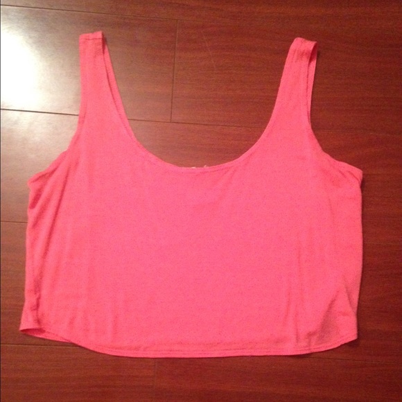 Small pink crop top - Picture 1 of 1