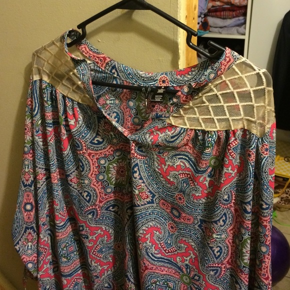 Blouse from Buckle (Bike) - Picture 3 of 3