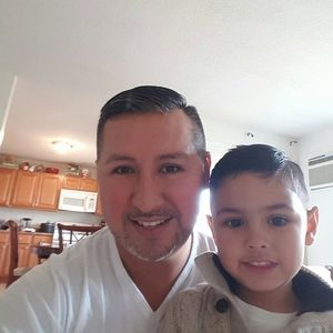 Meet your Posher, Max