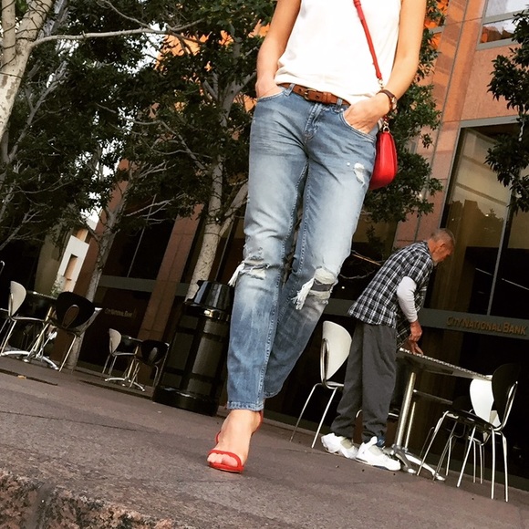 Zara jeans size 26