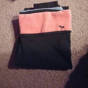 VS Pink leggings