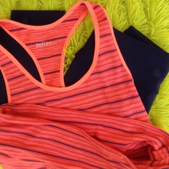 Great tank by Zella! XS