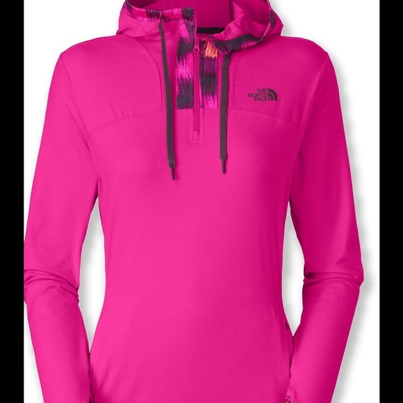 North Face quarter zipper ISO