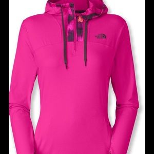 North Face quarter zipper ISO