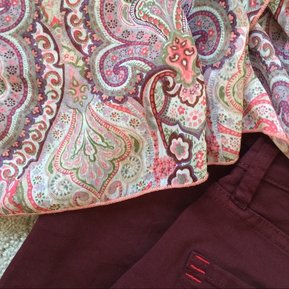 Flutter Sleeve Top - Picture 2 of 3