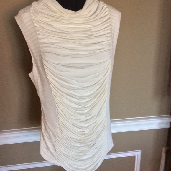 Elegant Elie Tahari Top