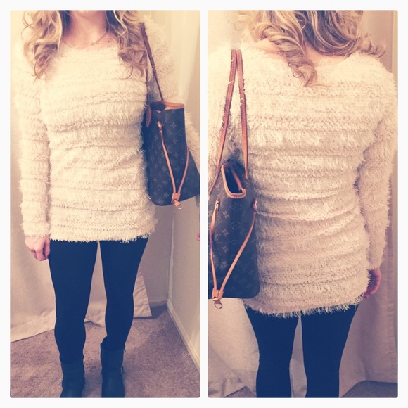 Sweaters - Feathered Fluffy Eyelash Yarn Sweater