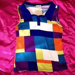 Color block collared sleeveless top