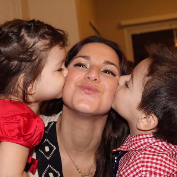 Meet your Posher, Ana genuino