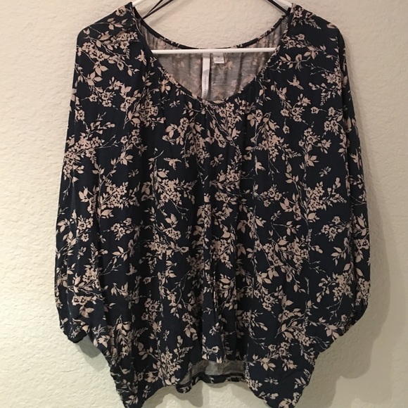 LC Lauren Conrad top