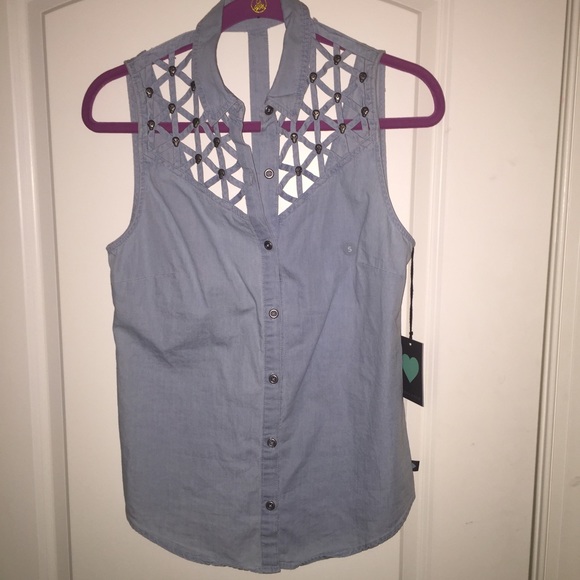 Kendall and Kylie top