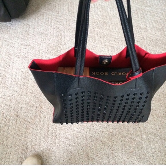Red/black studded 3-in-1 faux leather tote bag - Picture 3 of 4