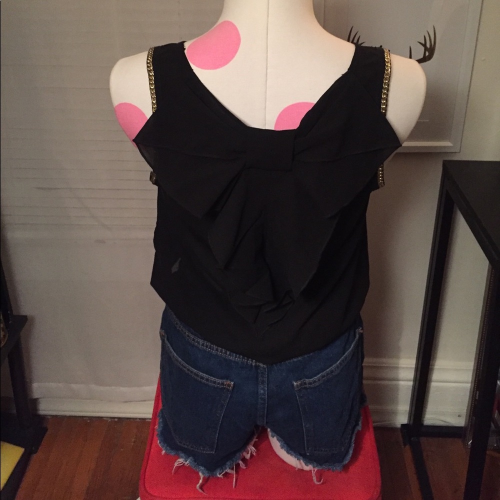 Bow back crop top
