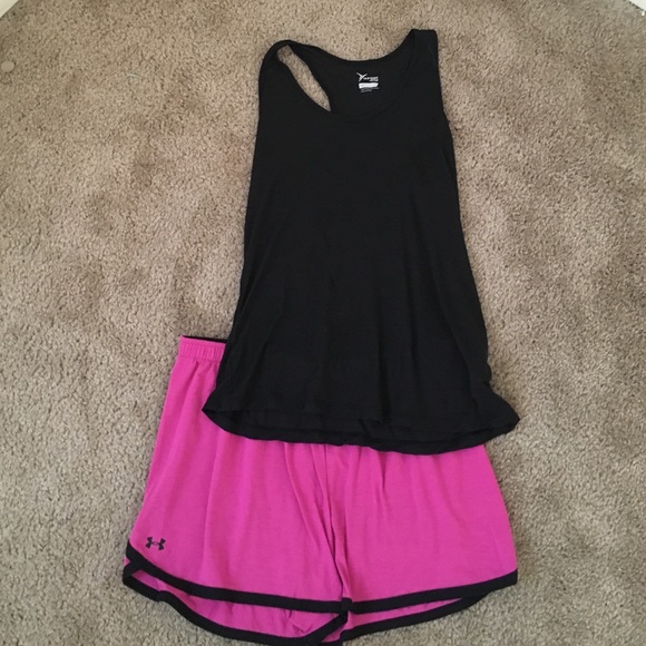 Running shorts