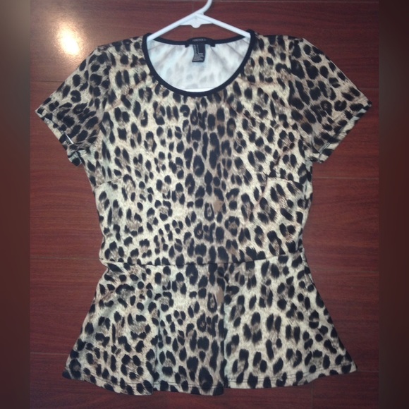 Cheetah print peplum shirt - Picture 1 of 3