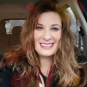 Meet your Posher, Courtney