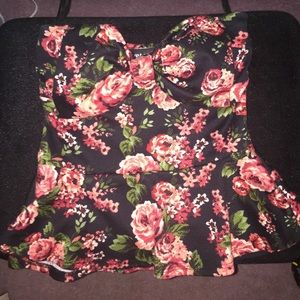 Cropped Strapless Floral Top