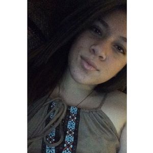 Meet your Posher, Mayra