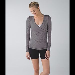 Lululemon Sunset Salutation LS Sz 6