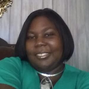 Meet your Posher, Tosha