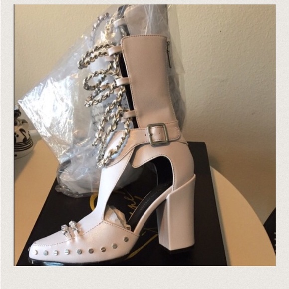 *SOLD*THE BADDEST BOOTS On Planet "JUNE AMBROSE"🌎 - Picture 3 of 4
