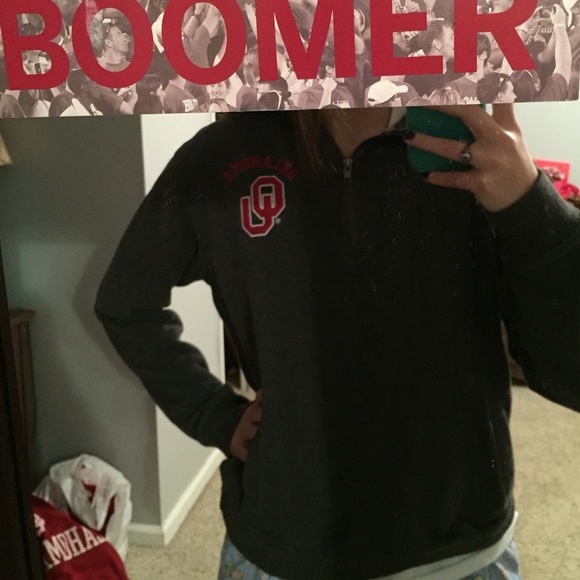 OU fleece pullover