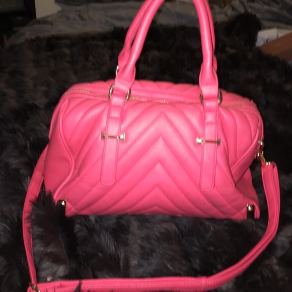 💋SOLD💋 coral Charming Charlie's purse