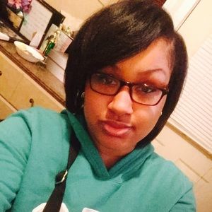 Meet your Posher, Carisha