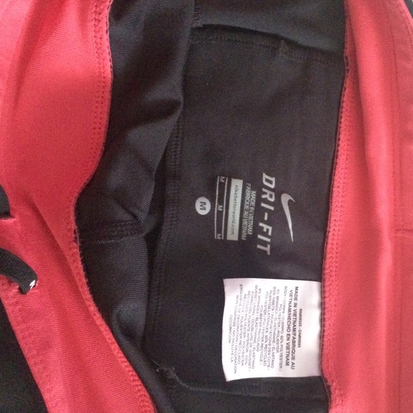 Nike crop leggings - Picture 3 of 3