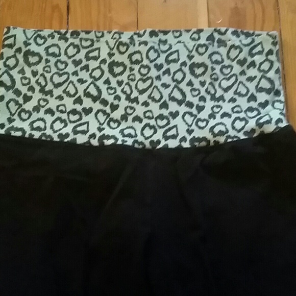 Yoga Pants - Picture 2 of 3