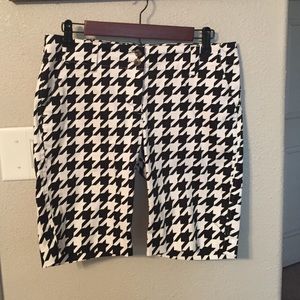 Houndstooth golf shorts