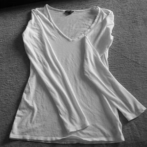 Express - Long sleeve white tissue tee, vneck