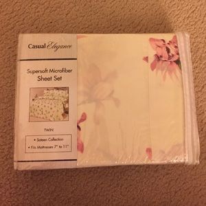 Microfiber twin sheet set